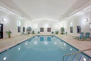 thumbnail: Pool