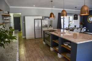 thumbnail: Interior