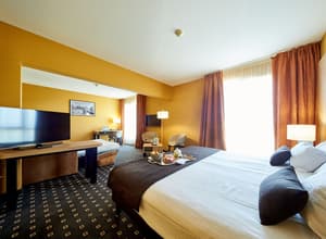 thumbnail: Room