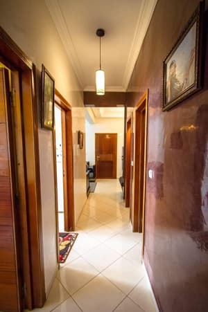 thumbnail: Interior entrance
