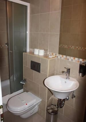 thumbnail: Bathroom