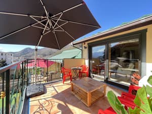 thumbnail: Terrace/patio