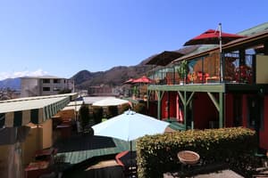thumbnail: Exterior