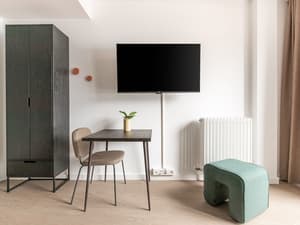 thumbnail: Room