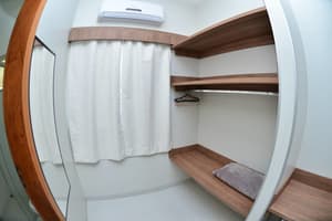 thumbnail: Room amenity
