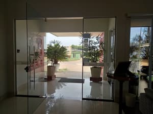thumbnail: Front of property