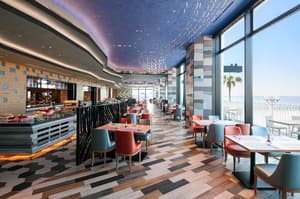 thumbnail: Restaurant