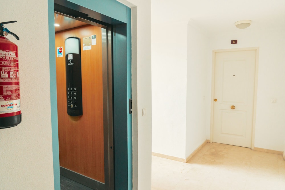 Elevator