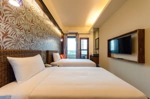 thumbnail: Room