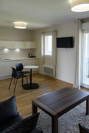 thumbnail: Living area