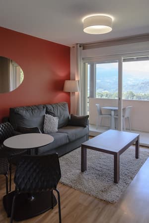 thumbnail: Living area
