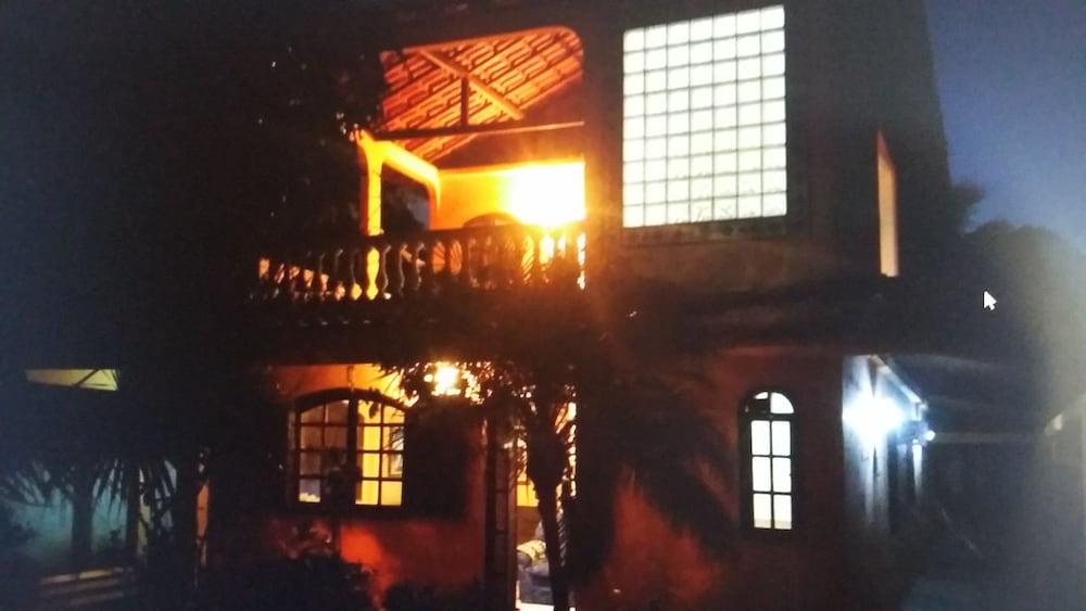 Casa 5 Quartos Com Piscina 1