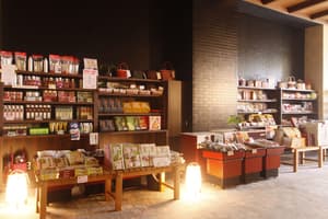 thumbnail: Gift shop