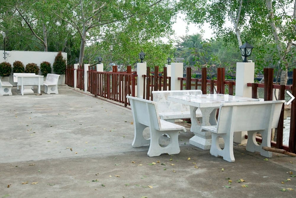 Restaurant-cafeteria
