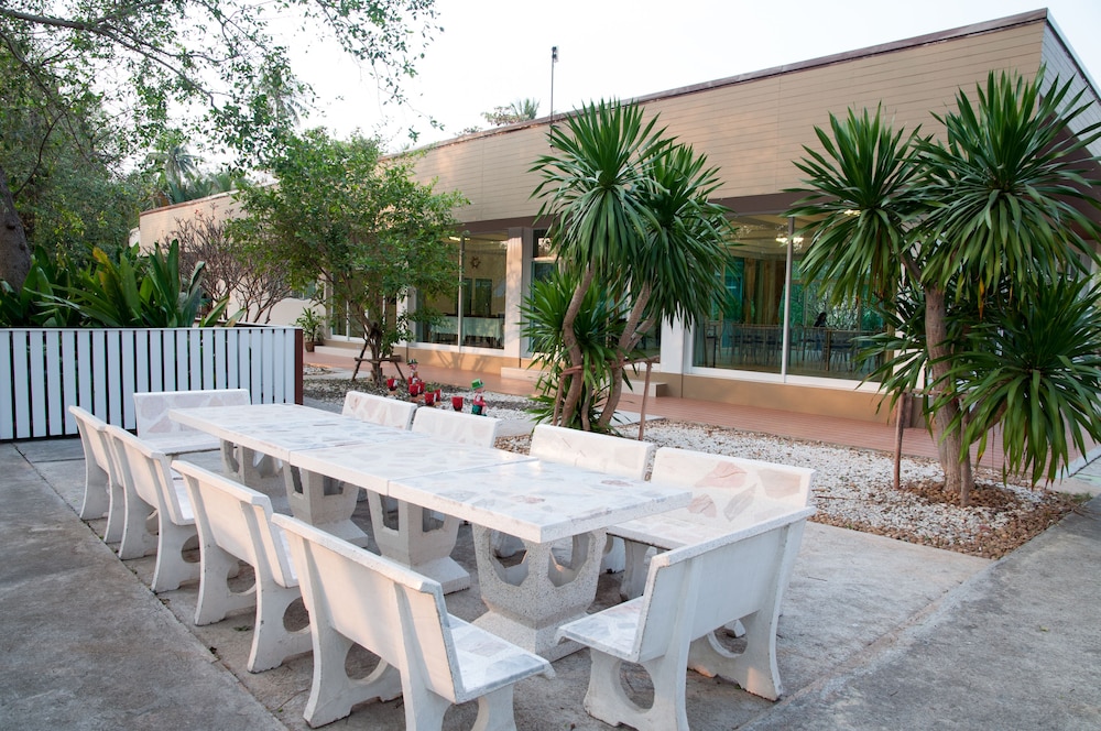 Restaurant-cafeteria