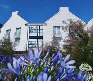 thumbnail: Exterior