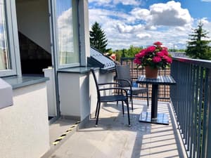 thumbnail: Balcony