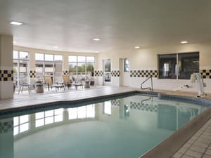 thumbnail: Pool