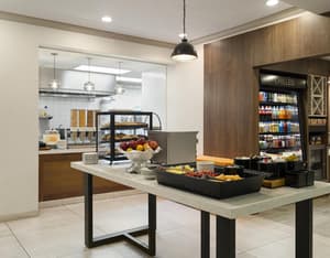 thumbnail: Breakfast area