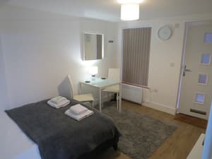 thumbnail: In-room dining