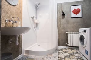 thumbnail: Bathroom