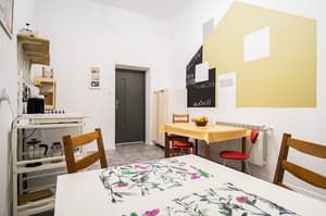 thumbnail: In-room dining