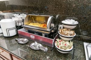 thumbnail: Breakfast area
