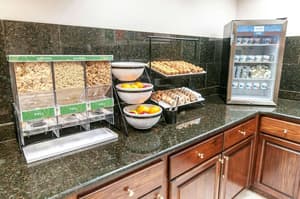 thumbnail: Breakfast area
