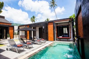 thumbnail: Outdoor pool