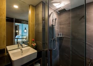 thumbnail: Bathroom