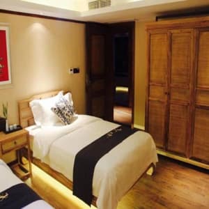 thumbnail: Room