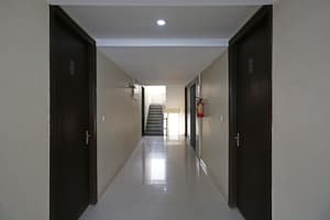 thumbnail: Hallway