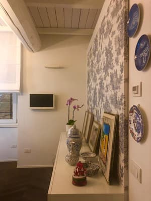 thumbnail: Interior