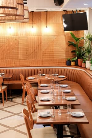 thumbnail: Restaurant