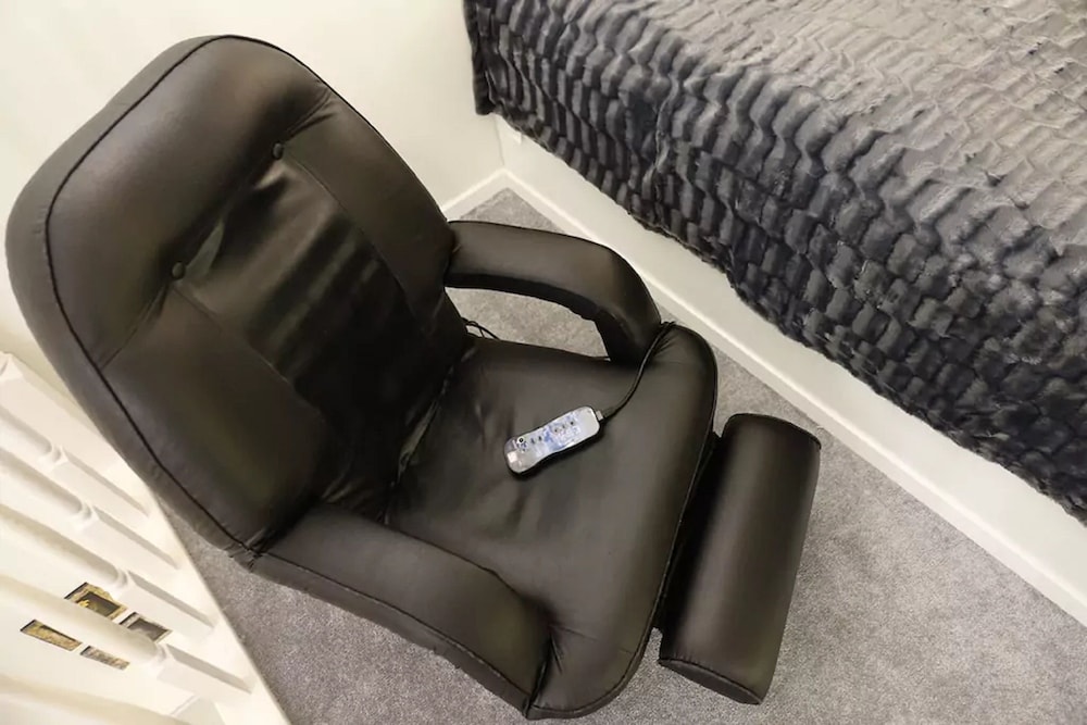 Massage in accommodation