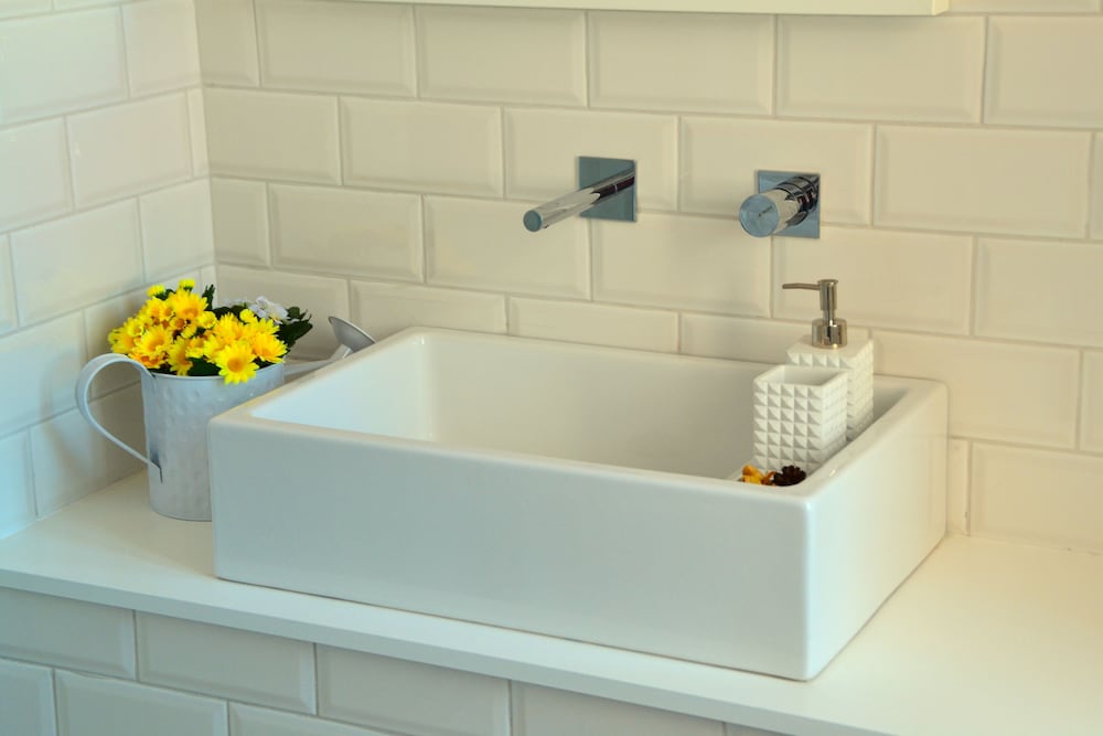 Bathroom sink