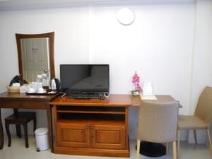 thumbnail: Room
