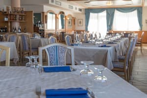 thumbnail: Dining