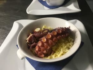 thumbnail: Restaurant
