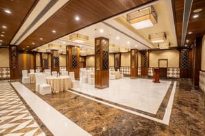 thumbnail: Ballroom