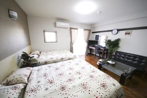 thumbnail: Room