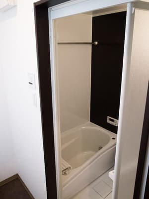 thumbnail: Bathroom