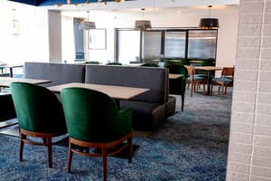 thumbnail: Restaurant