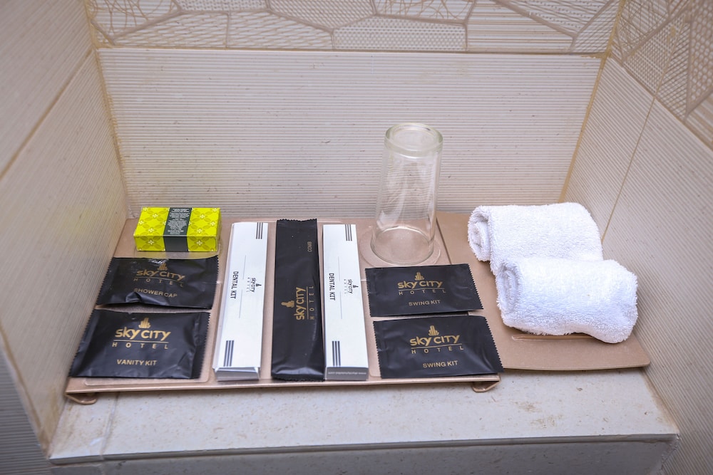 Bathroom amenities