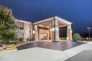 thumbnail: Exterior