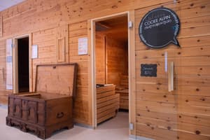 thumbnail: Interior