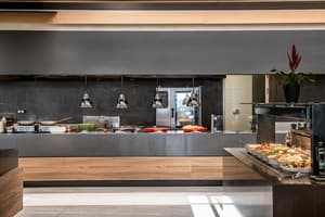 thumbnail: Restaurant