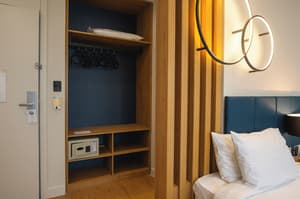 thumbnail: Room