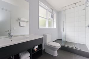 thumbnail: In-room dining
