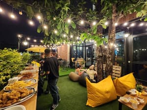 thumbnail: Garden